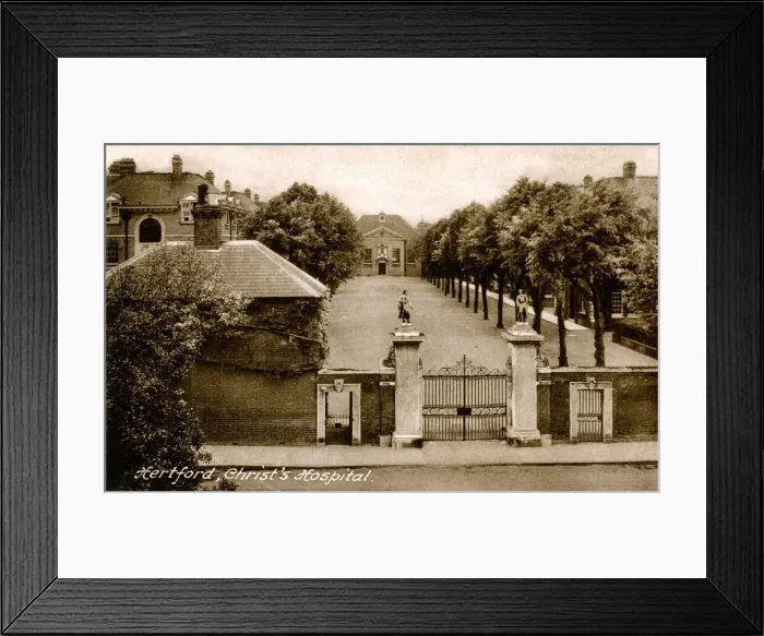 Framed Print : Christs Hospital, Hertford, Hertfordshire Framed Print : Christs Hospital, Hertford, Hertfordshire