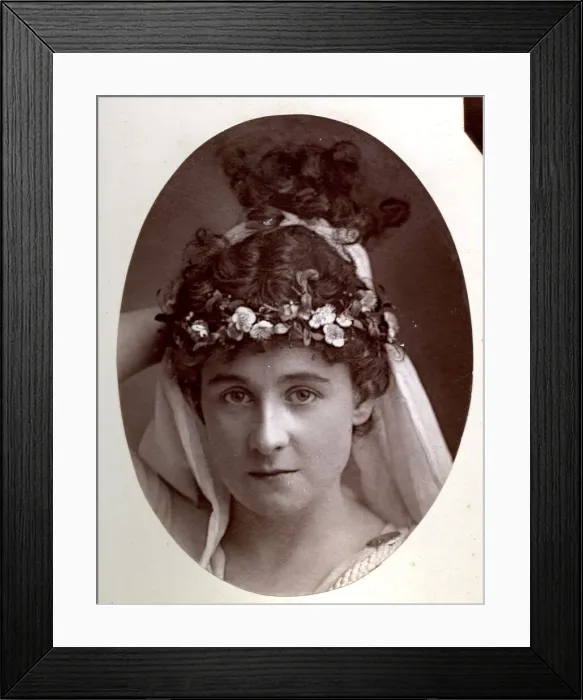 Framed Print : Unknown Victorian actress Framed Print : Unknown Victorian actress