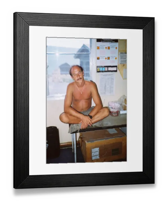 Framed Print : Armourer at Belize Framed Print : Armourer at Belize