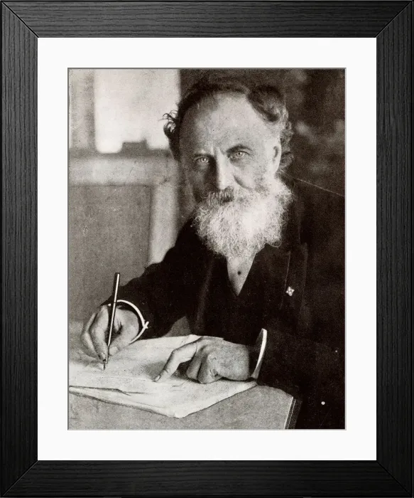 Framed Print : William Thomas Stead, author and journalist Framed Print : William Thomas Stead, author and journalist