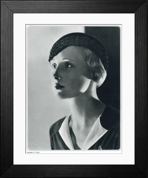 Framed Print : Mrs Gerard D Erlanger (Edyth Baker) by Madame Yevonde Framed Print : Mrs Gerard D Erlanger (Edyth Baker) by Madame Yevonde