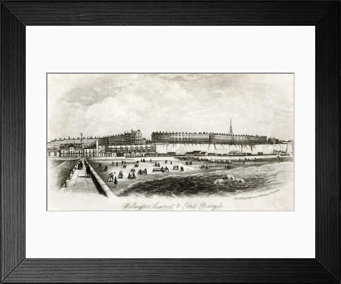 Framed Print : Wellington Crescent and Sands, Ramsgate, Kent Framed Print : Wellington Crescent and Sands, Ramsgate, Kent