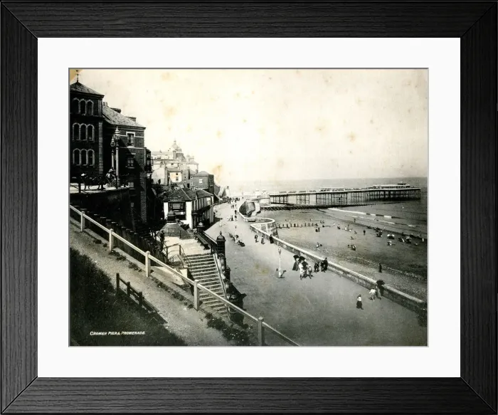Framed Print : Pier and Promenade, Cromer, Norfolk Framed Print : Pier and Promenade, Cromer, Norfolk
