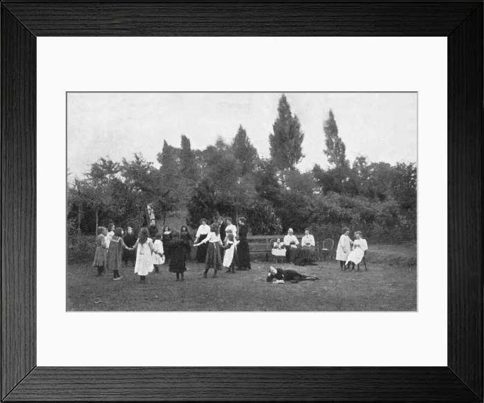 Framed Print : Childrens Convalescent Home, Wilby, Northants - Lawn Framed Print : Childrens Convalescent Home, Wilby, Northants - Lawn