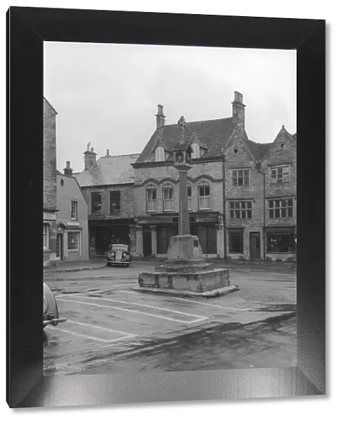 Medieval Market Cross, Market Square, Stow-on-the-Wold