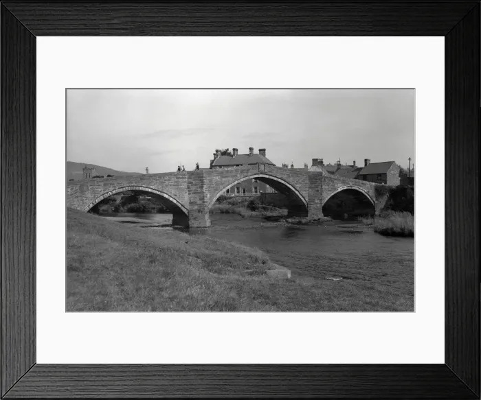 Framed Print : Pont Fawr, Llanrwst - crossing over the River Conwy Framed Print : Pont Fawr, Llanrwst - crossing over the River Conwy