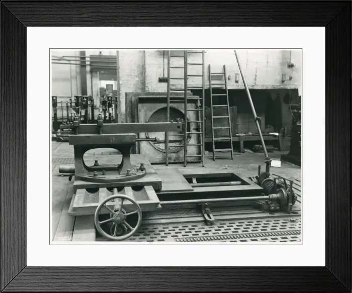 Framed Print : Photograph of Old Face Plate Lathe Framed Print : Photograph of Old Face Plate Lathe