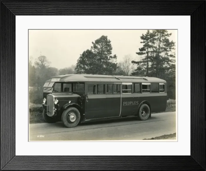 Framed Print : Peoples private coach, 26 seater Thornycroft coach Framed Print : Peoples private coach, 26 seater Thornycroft coach