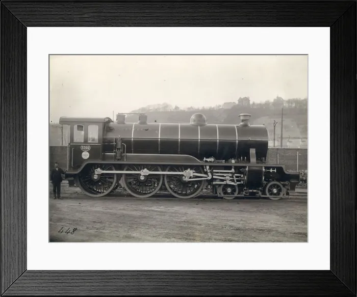 Framed Print : Locomotive no 3302, 4-6-0 Framed Print : Locomotive no 3302, 4-6-0