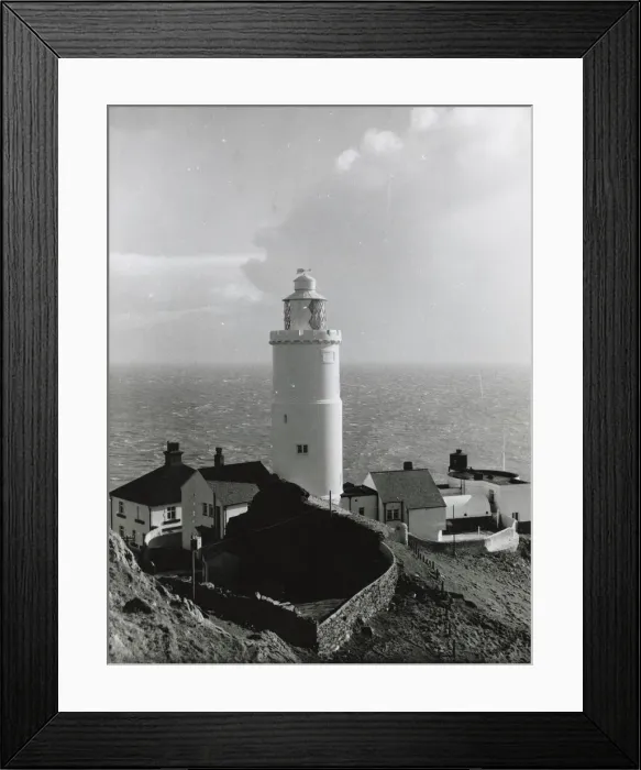 Framed Print : Start Point lighthouse, Start Bay, Devon Framed Print : Start Point lighthouse, Start Bay, Devon