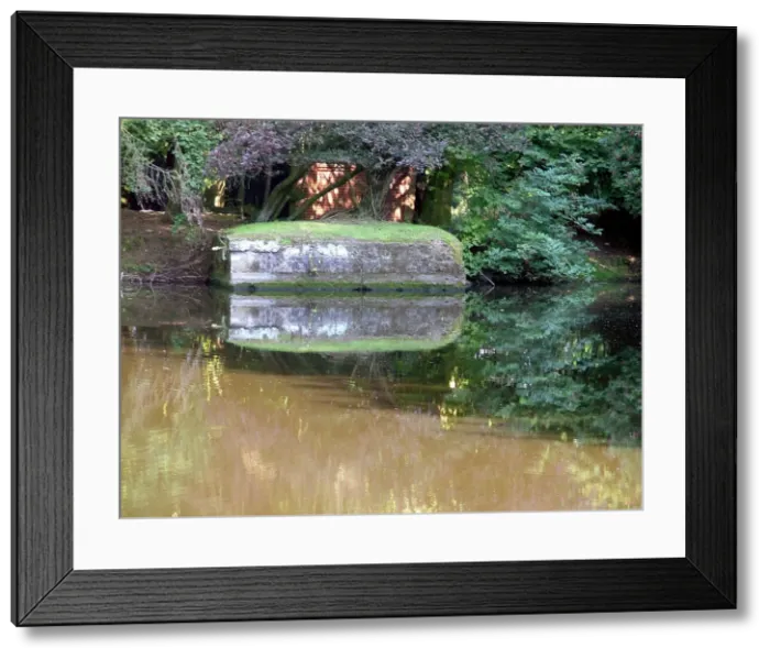 Framed Print : Hooge Crater Bunker, Kasteel Hof grounds Framed Print : Hooge Crater Bunker, Kasteel Hof grounds