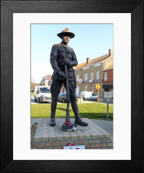 Framed Print : Statue to New Zealand Forces who fought at Messines (Mesen) Framed Print : Statue to New Zealand Forces who fought at Messines (Mesen)
