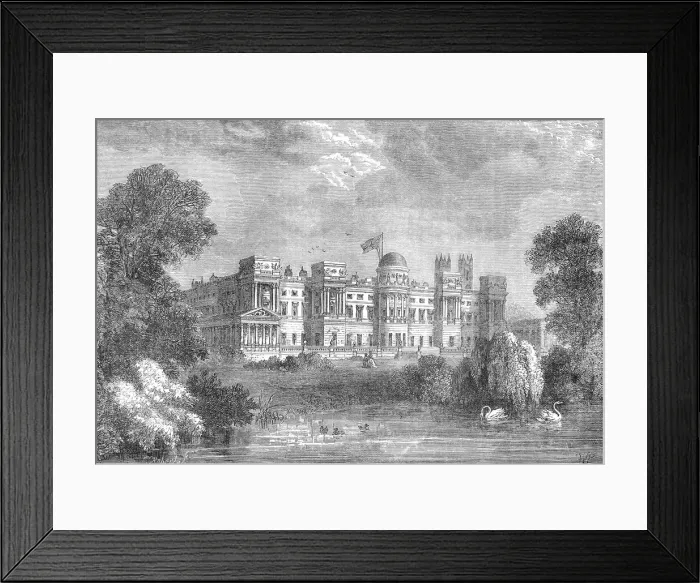 Framed Print : Buckingham Palace Framed Print : Buckingham Palace
