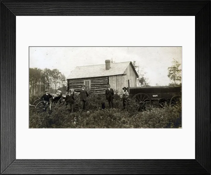 Framed Print : Saskatchewan River bridge - Group of men, log cabin Framed Print : Saskatchewan River bridge - Group of men, log cabin
