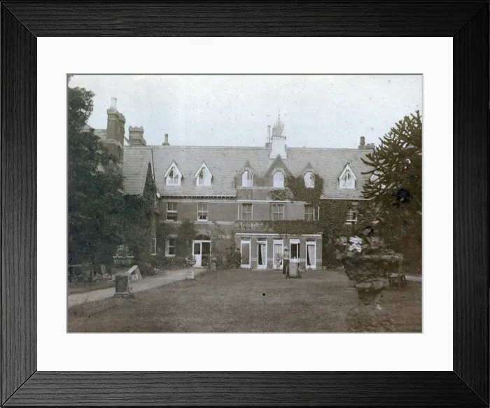 Framed Print : 13312052 Framed Print : 13312052