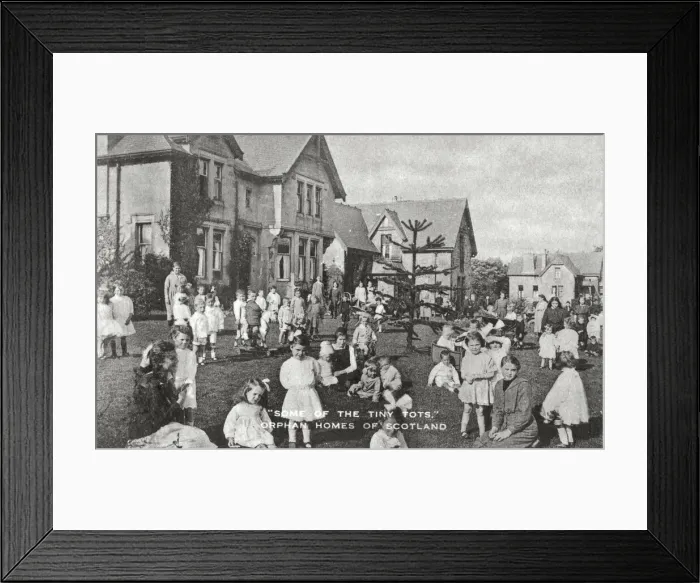 Framed Print : 13336081 Framed Print : 13336081