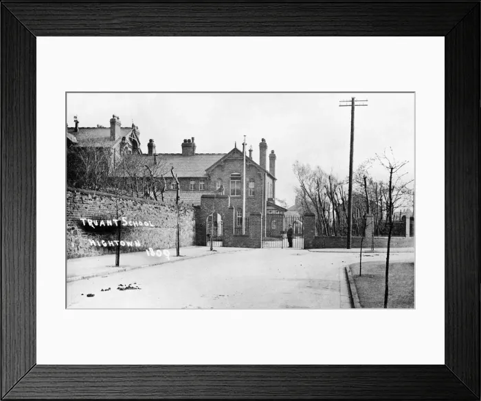 Framed Print : 13336124 Framed Print : 13336124