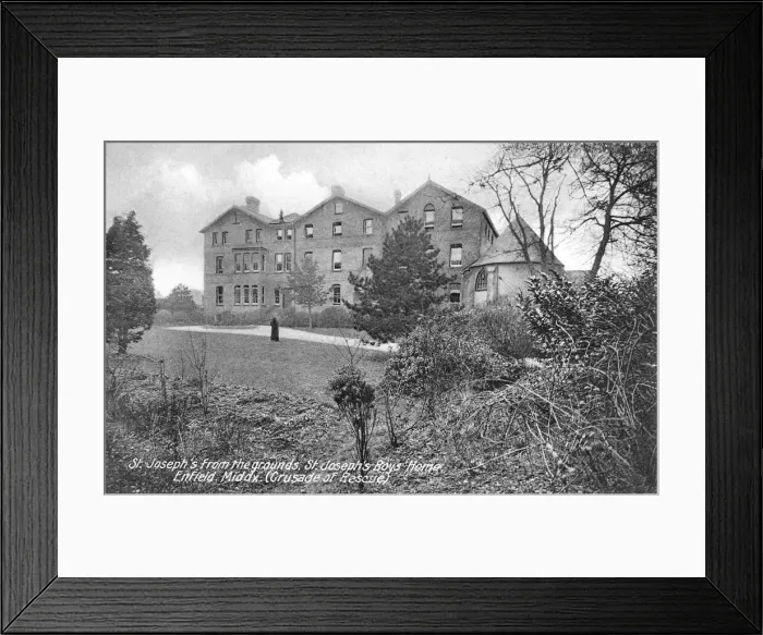 Framed Print : 13336150 Framed Print : 13336150