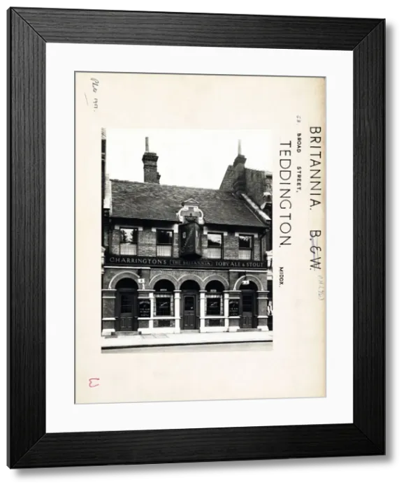 Framed Print : Photograph of Britannia PH, Teddington, Greater London Framed Print : Photograph of Britannia PH, Teddington, Greater London