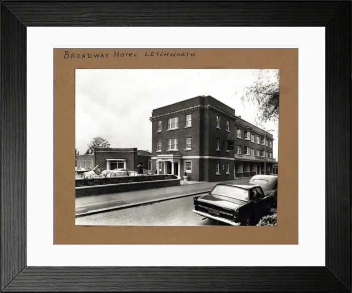 Framed Print : Photograph of Broadway Hotel, Letchworth, Hertfordshire Framed Print : Photograph of Broadway Hotel, Letchworth, Hertfordshire