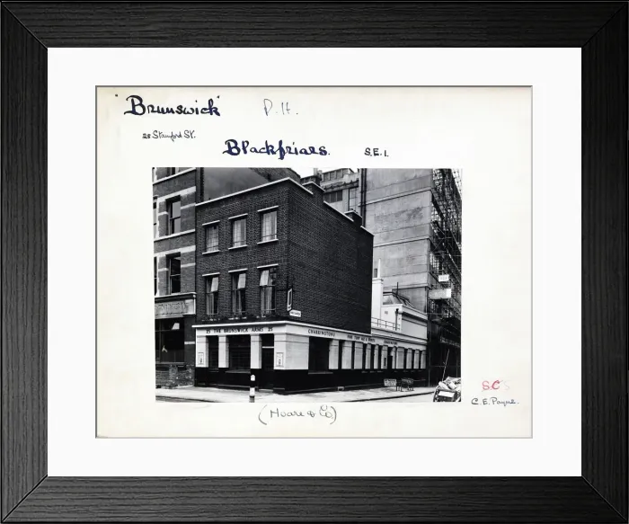 Framed Print : Photograph of Brunswick Arms, Blackfriars, London