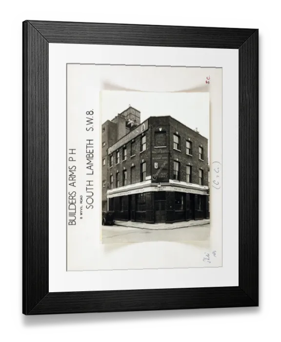 Framed Print : Photograph of Builders Arms, Lambeth, London Framed Print : Photograph of Builders Arms, Lambeth, London