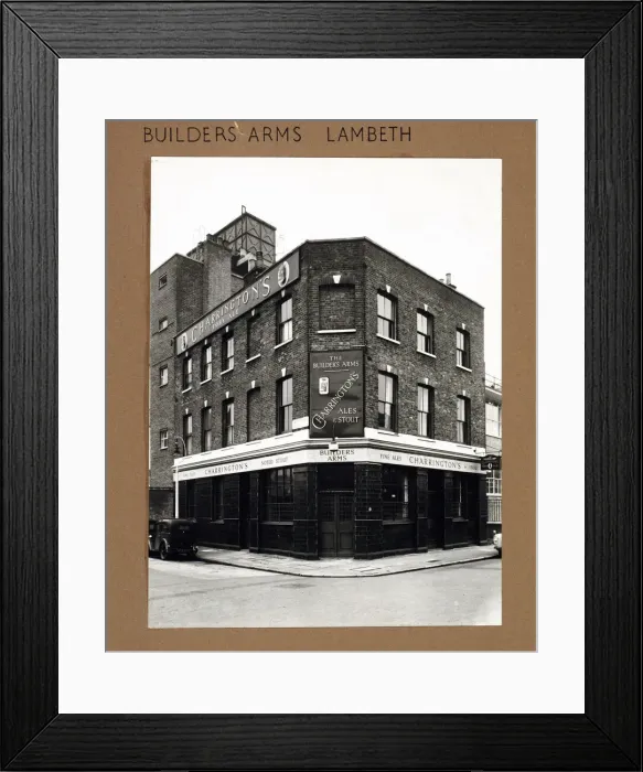 Framed Print : Photograph of Builders Arms, Lambeth, London Framed Print : Photograph of Builders Arms, Lambeth, London