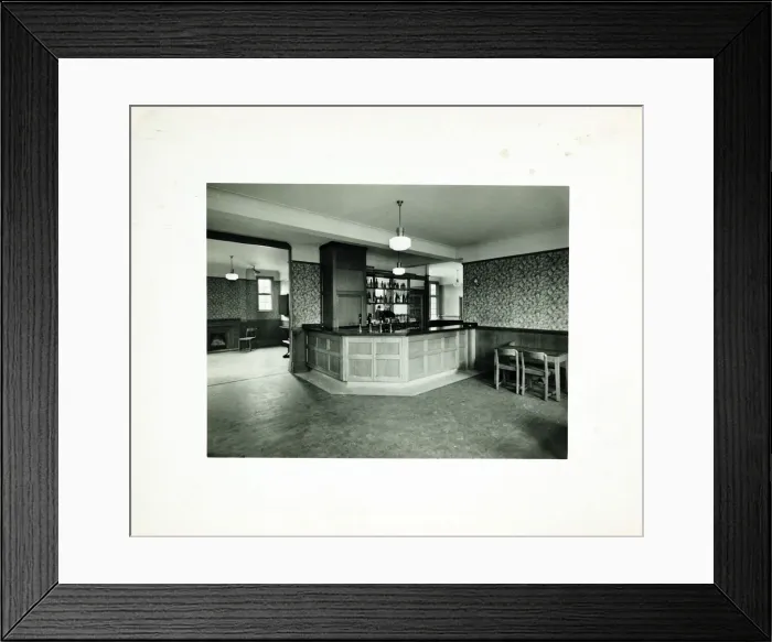 Framed Print : Photograph of Capel Arms, Acton (New), London Framed Print : Photograph of Capel Arms, Acton (New), London