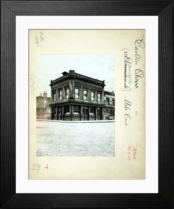 Framed Print : Photograph of Carlton PH, Mile End, London Framed Print : Photograph of Carlton PH, Mile End, London