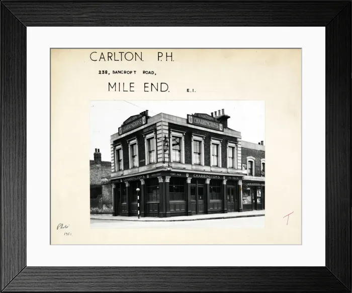 Framed Print : Photograph of Carlton PH, Mile End, London Framed Print : Photograph of Carlton PH, Mile End, London