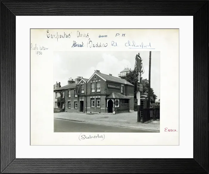 Framed Print : Photograph of Carpenters Arms, Chelmsford, Essex Framed Print : Photograph of Carpenters Arms, Chelmsford, Essex