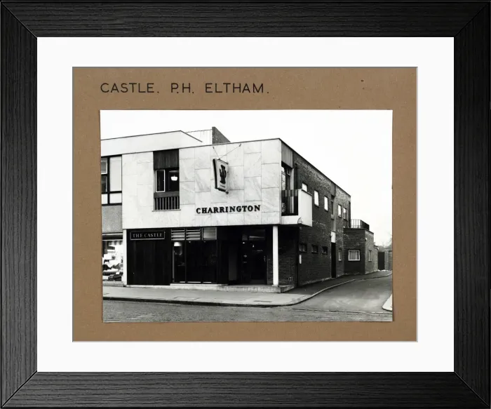 Framed Print : Photograph of Castle PH, Eltham (New), Greater London Framed Print : Photograph of Castle PH, Eltham (New), Greater London