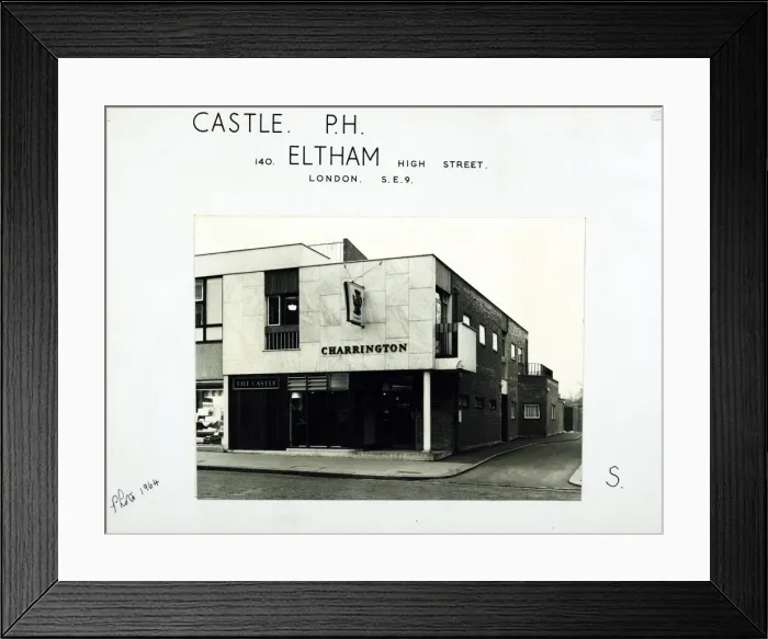Framed Print : Photograph of Castle PH, Eltham (New), Greater London Framed Print : Photograph of Castle PH, Eltham (New), Greater London
