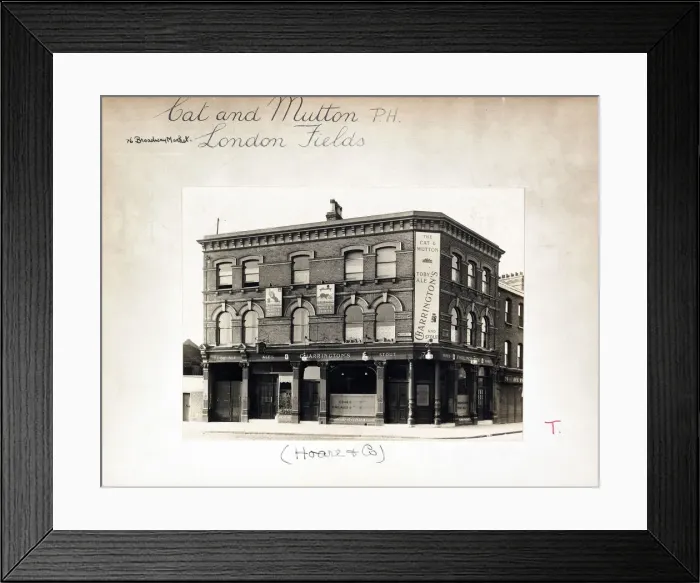 Framed Print : Photograph of Cat & Mutton PH, London Fields, London Framed Print : Photograph of Cat & Mutton PH, London Fields, London