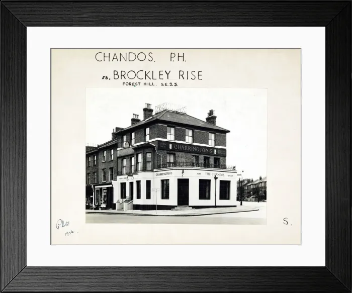 Framed Print : Photograph of Chandos PH, Forest Hill, London Framed Print : Photograph of Chandos PH, Forest Hill, London