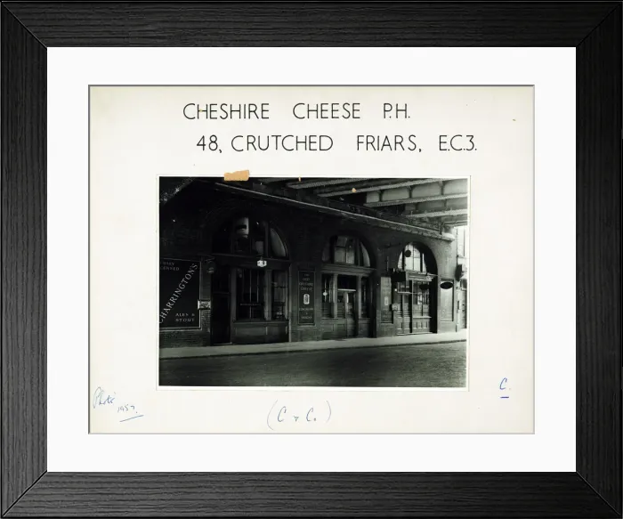 Framed Print : Photograph of Cheshire Cheese PH, Crutched Friars, London Framed Print : Photograph of Cheshire Cheese PH, Crutched Friars, London