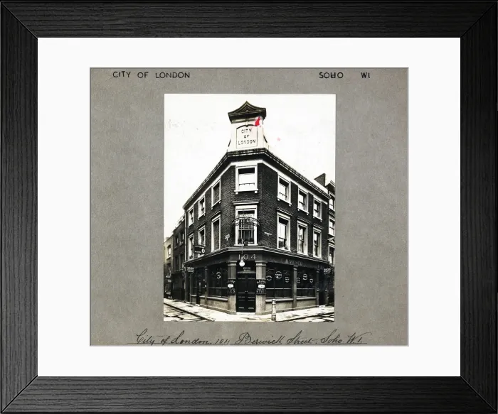 Framed Print : Photograph of City of London PH, Soho, London Framed Print : Photograph of City of London PH, Soho, London