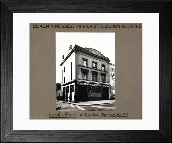 Framed Print : Photograph of Coach & Horses PH, Stoke Newington, London Framed Print : Photograph of Coach & Horses PH, Stoke Newington, London