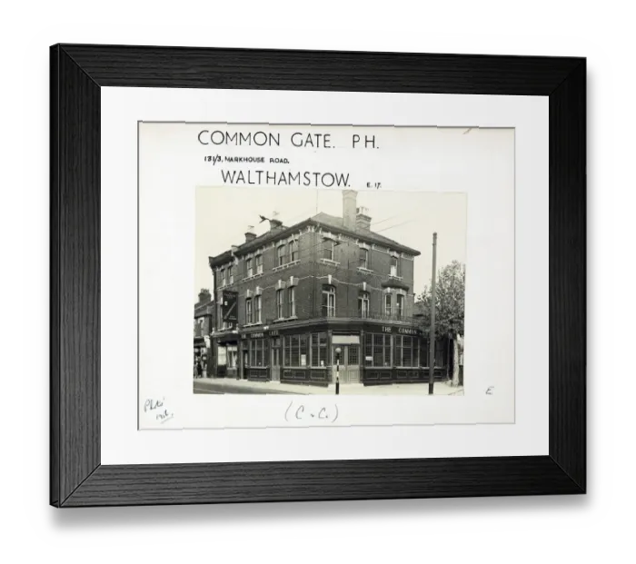 Framed Print : Photograph of Common Gate PH, Walthamstow, London Framed Print : Photograph of Common Gate PH, Walthamstow, London