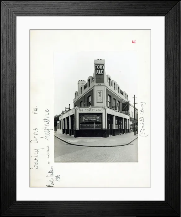 Framed Print : Photograph of Cowley Arms, Leytonstone, London Framed Print : Photograph of Cowley Arms, Leytonstone, London