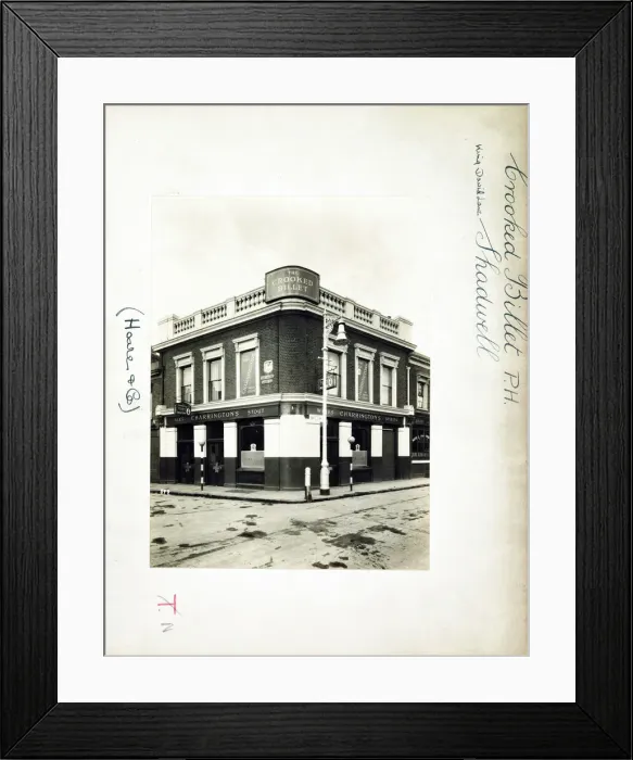 Framed Print : Photograph of Crooked Billet PH, Shadwell, London Framed Print : Photograph of Crooked Billet PH, Shadwell, London