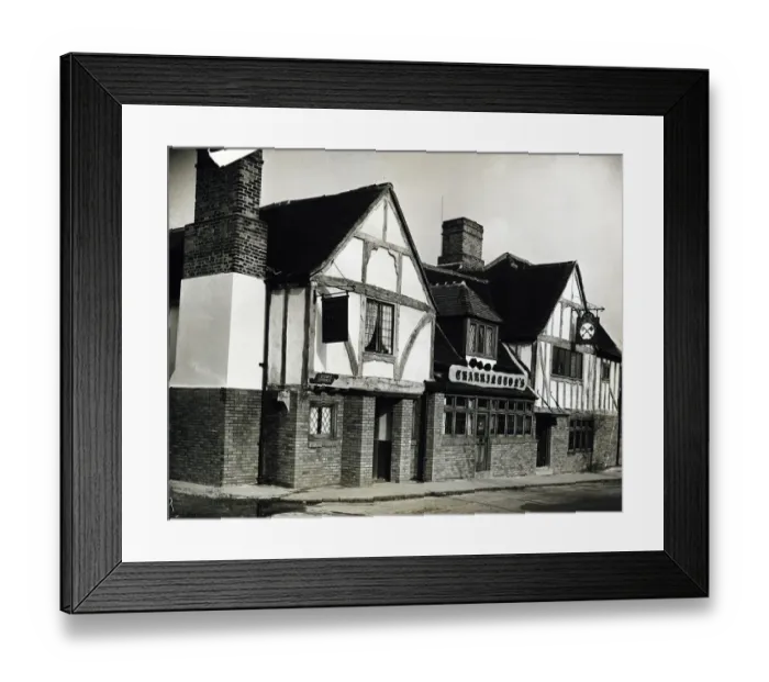 Framed Print : Photograph of Cross Keys PH, Dagenham (New), Essex Framed Print : Photograph of Cross Keys PH, Dagenham (New), Essex