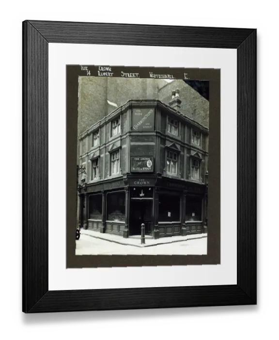 Framed Print : Photograph of Crown PH, Whitechapel, London Framed Print : Photograph of Crown PH, Whitechapel, London