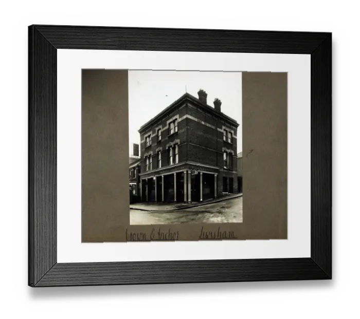 Framed Print : Photograph of Crown & Anchor PH, Lewisham, London Framed Print : Photograph of Crown & Anchor PH, Lewisham, London