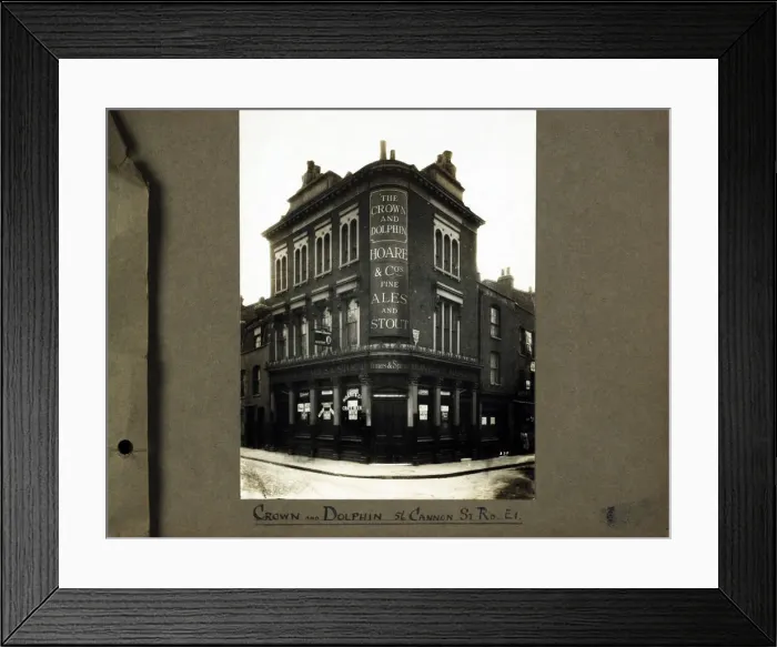 Framed Print : Photograph of Crown & Dolphin PH, Shadwell, London Framed Print : Photograph of Crown & Dolphin PH, Shadwell, London