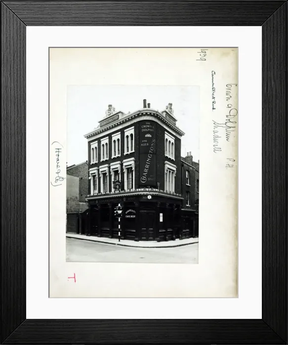 Framed Print : Photograph of Crown & Dolphin PH, Shadwell, London Framed Print : Photograph of Crown & Dolphin PH, Shadwell, London