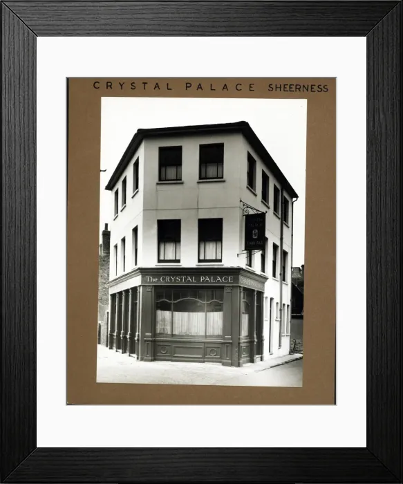 Framed Print : Photograph of Crystal Palace PH, Sheerness, Kent Framed Print : Photograph of Crystal Palace PH, Sheerness, Kent