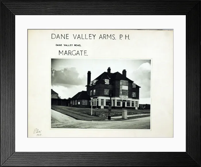 Framed Print : Photograph of Dane Valley Arms, Margate, Essex Framed Print : Photograph of Dane Valley Arms, Margate, Essex