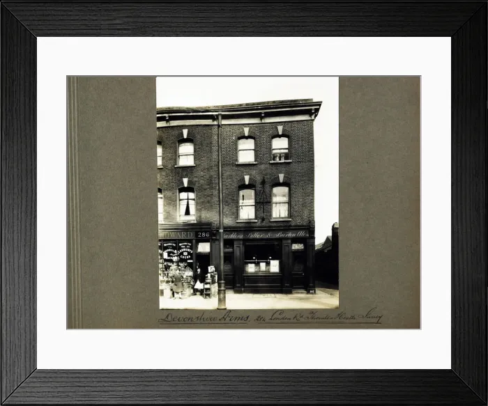 Framed Print : Devonshire Arms, Thornton Heath, Greater London Framed Print : Devonshire Arms, Thornton Heath, Greater London