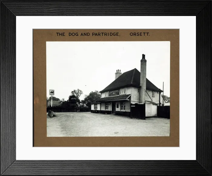 Framed Print : Photograph of Dog & Partridge PH, Orsett, Essex Framed Print : Photograph of Dog & Partridge PH, Orsett, Essex